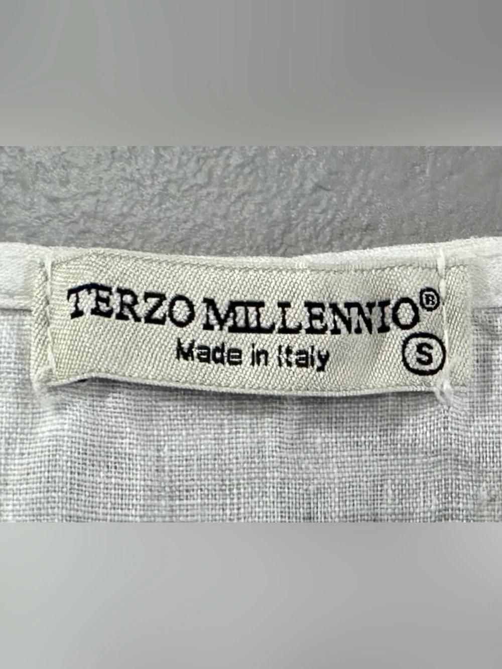 Terzo Millennio Italy 100% Linen Bright White Eyelet Ruffle Hem Blouse Small